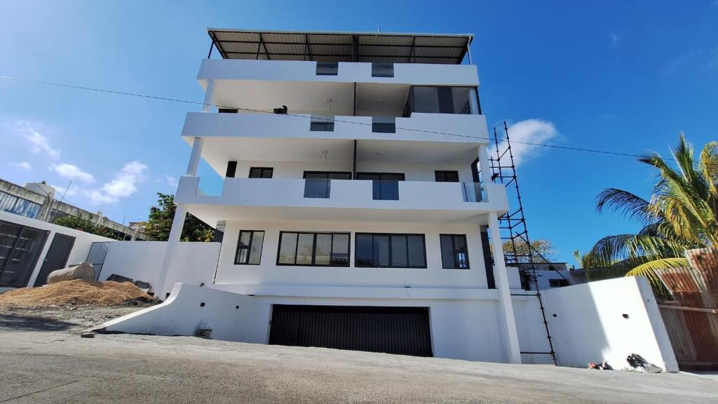 Main image of property: Flic en Flac