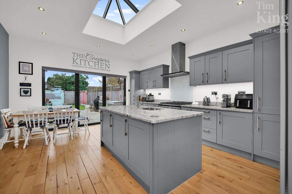 Main image of property: Epping Way, Chingford, E4