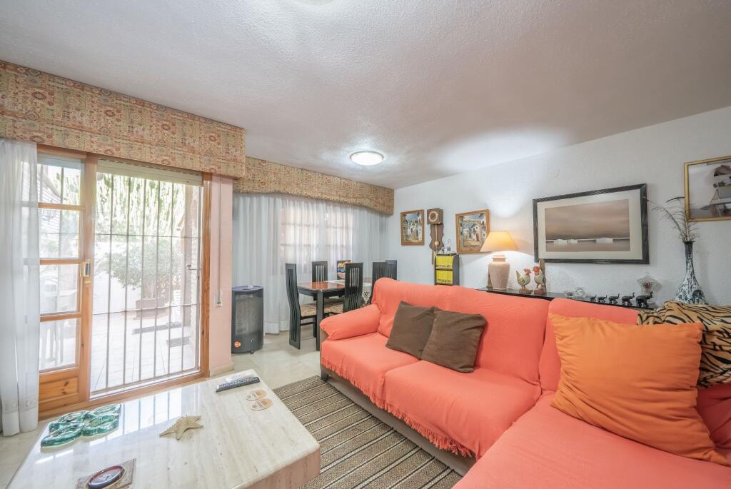 Main image of property: Valencia, Alicante, Alicante