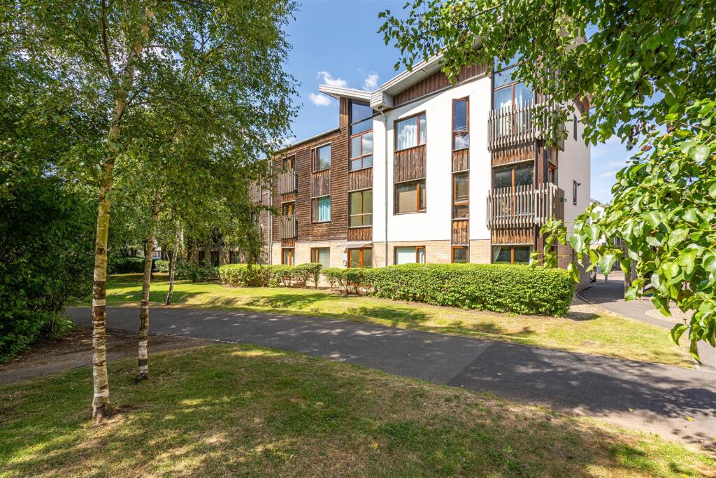 Main image of property: Cowleaze, Chippenham