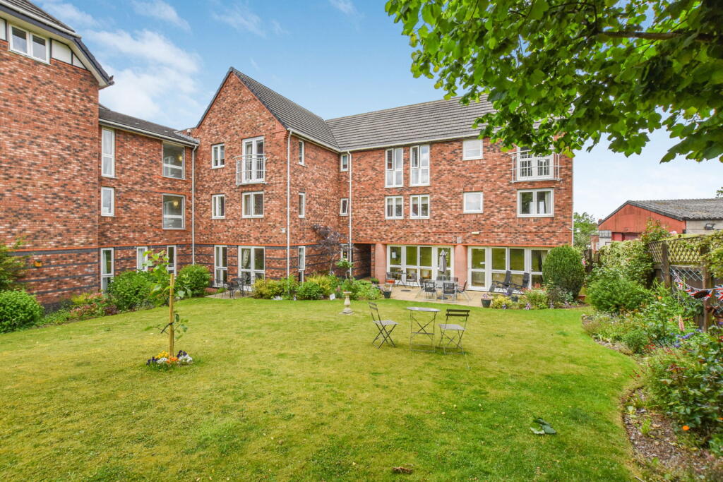 Main image of property: London Road, Stockton Heath, Warrington, WA4 6LQ