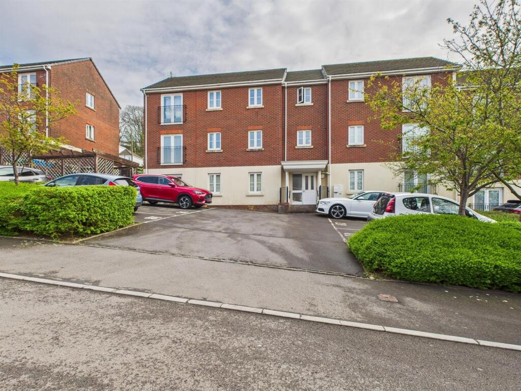 Main image of property: Geraint Jeremiah Close, Neath