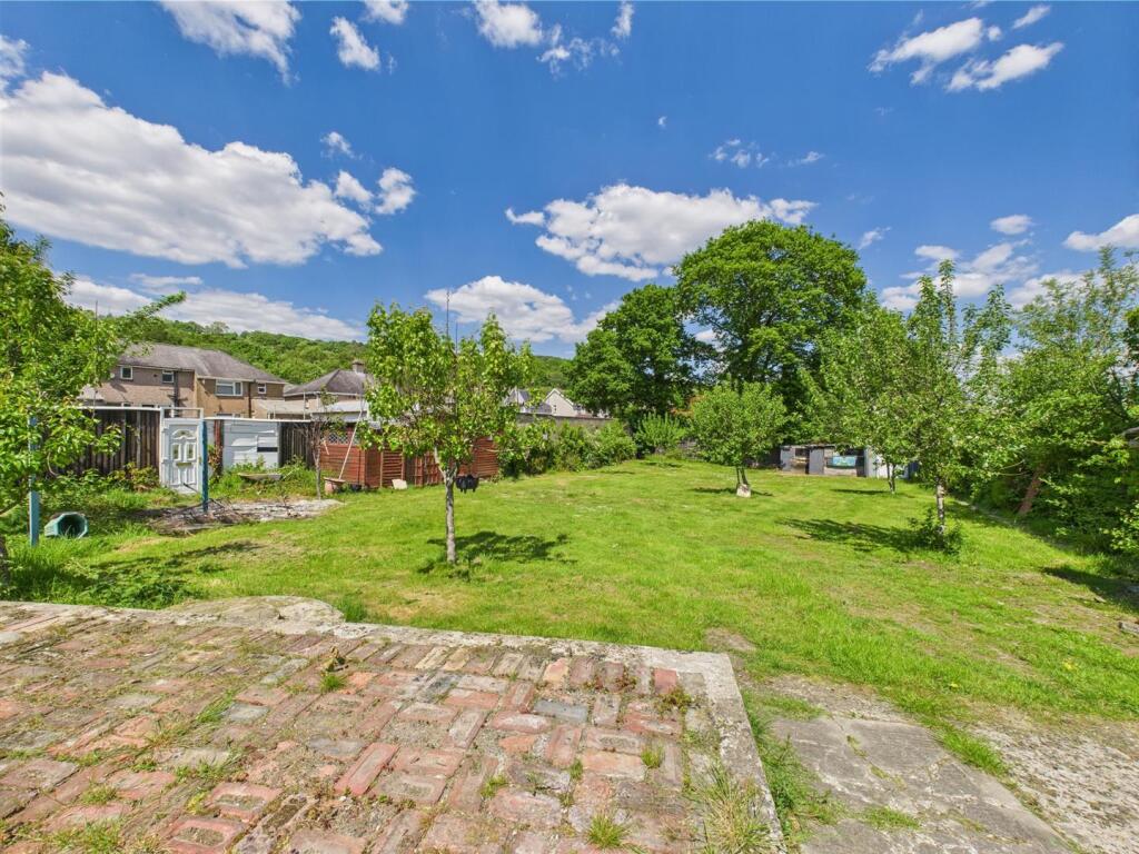 Main image of property: Farm Road, Pontardawe, Swansea