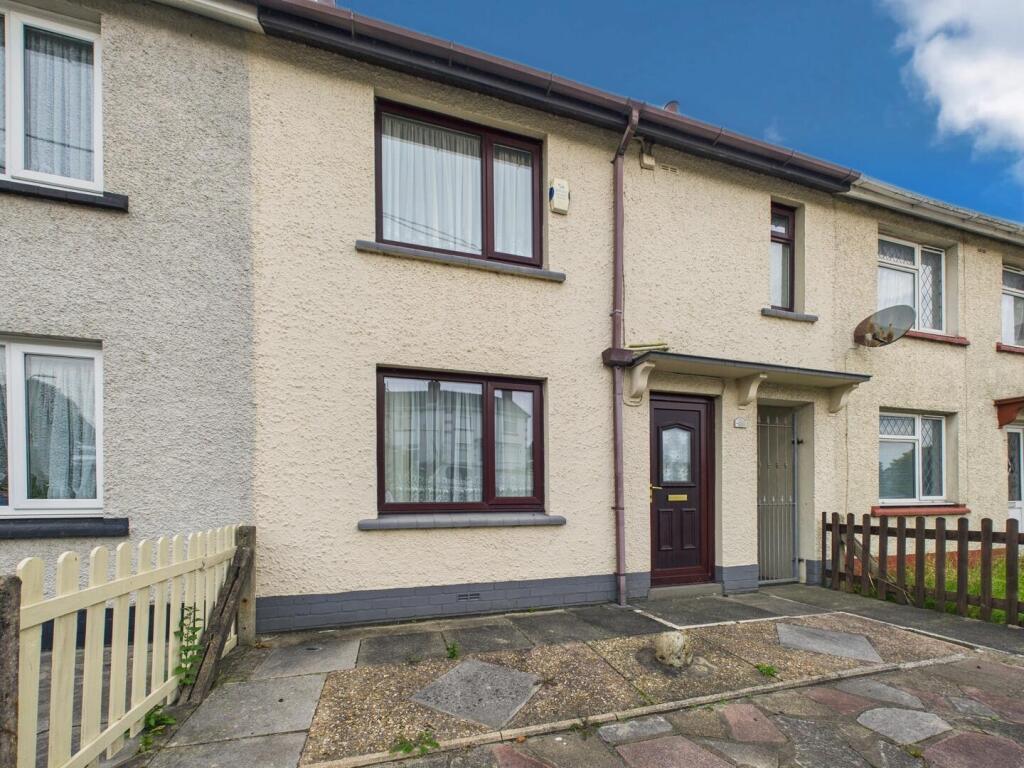 Main image of property: Giants Grave Road, Neath