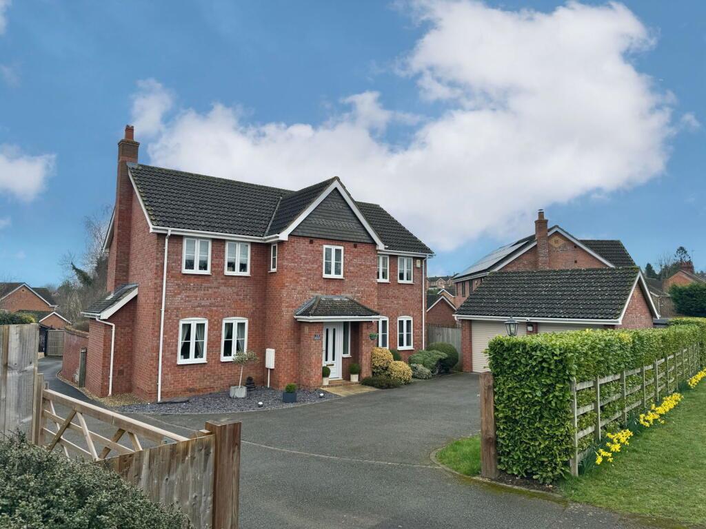 Main image of property: Northampton Road, Rushden