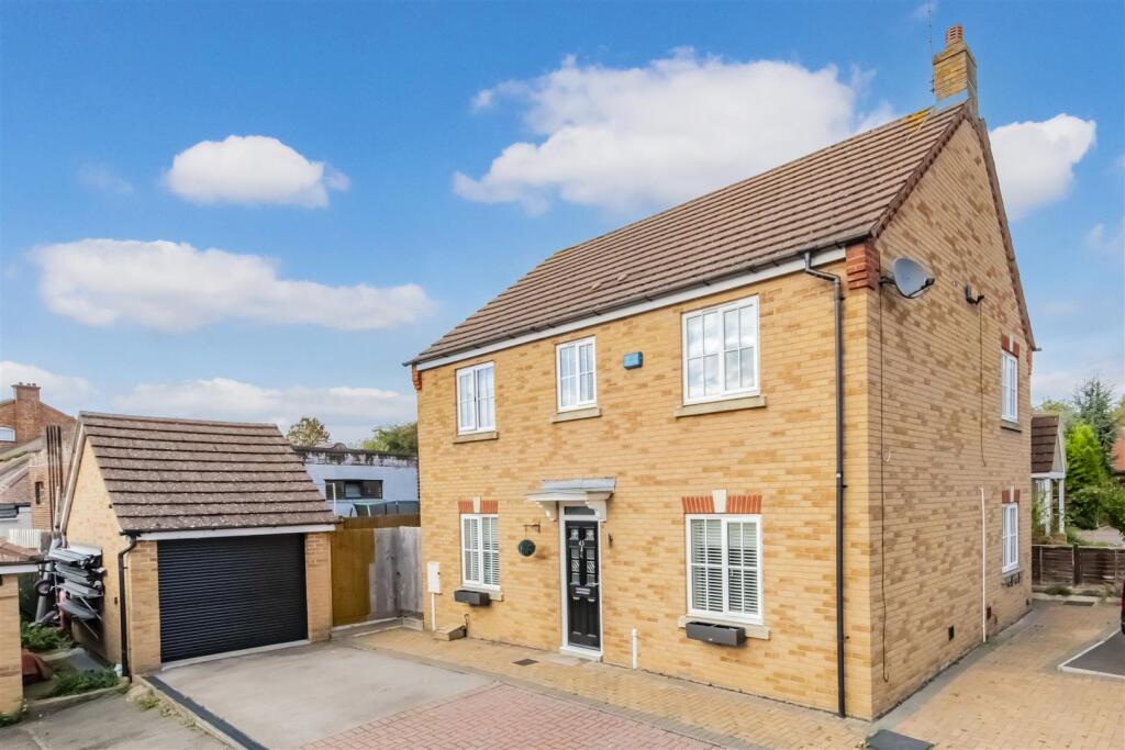 Main image of property: Peck Way, Rushden