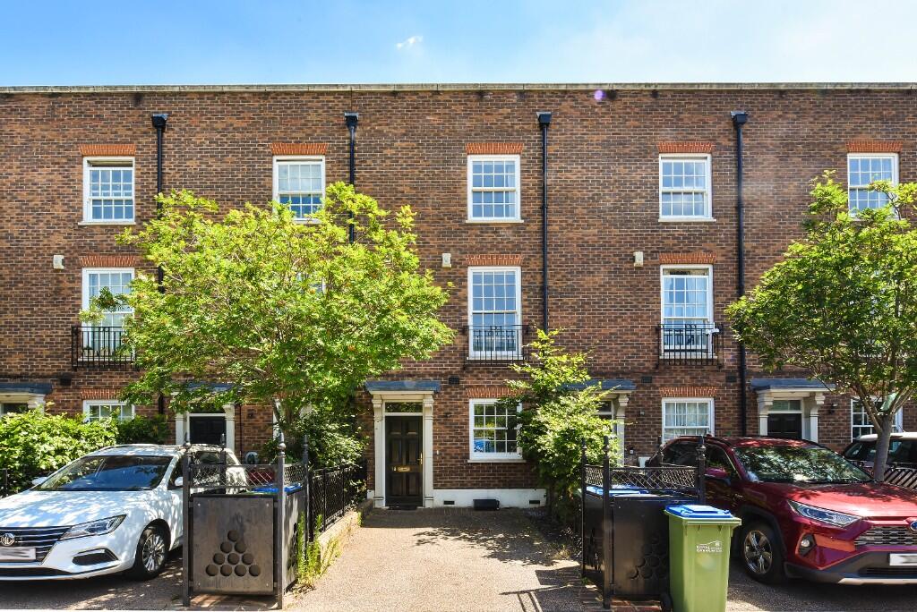 Main image of property: Hastings Street, London, SE18