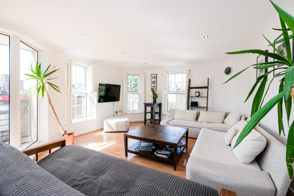 Main image of property: Foundry Place, London, E1