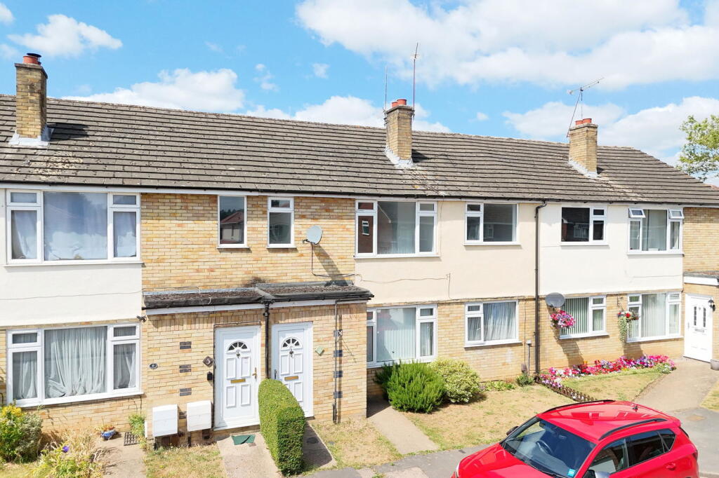 Main image of property: Green Close,Maidenhead,SL6 7JL