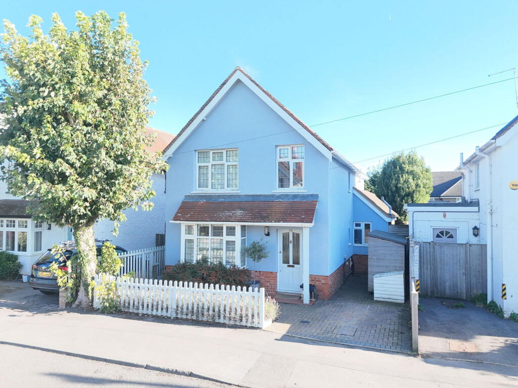 Main image of property: Alwyn Road, Maidenhead, SL6