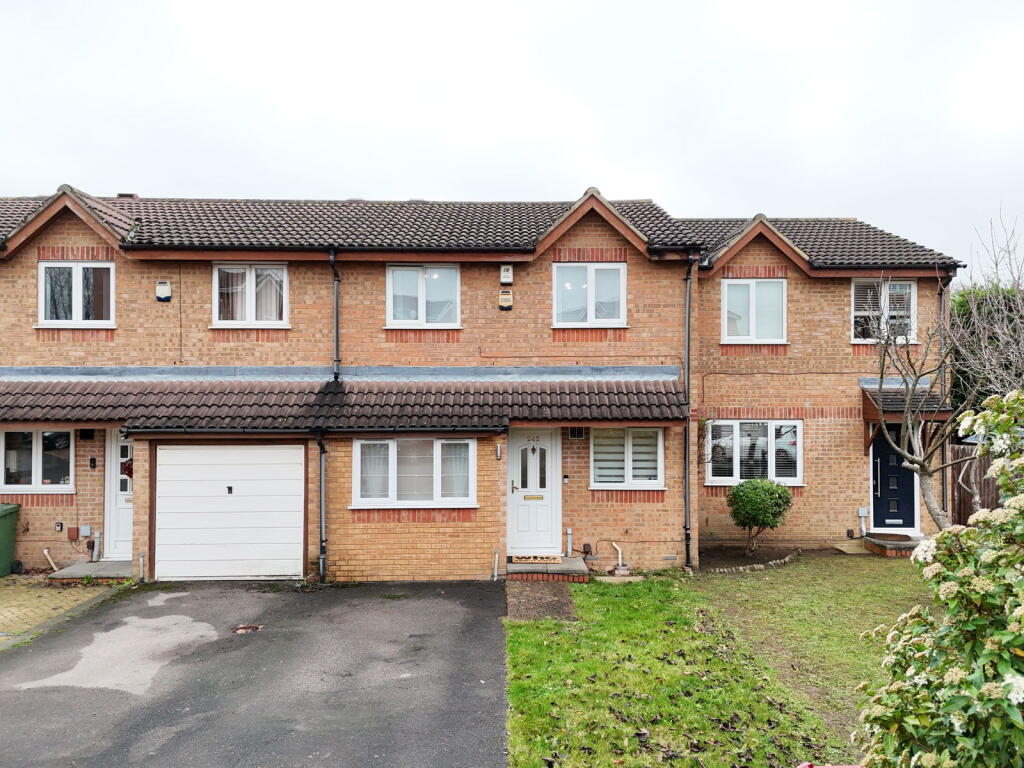 Main image of property: Walpole Road, Slough, SL1