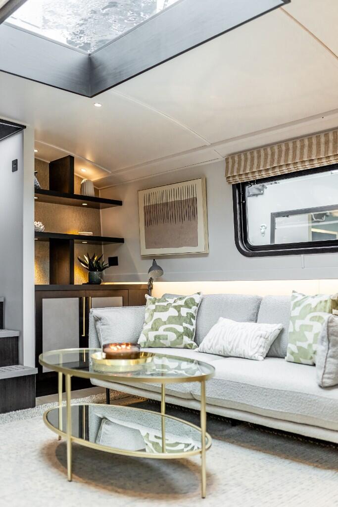 Main image of property: Boardwalk Place, London, E14