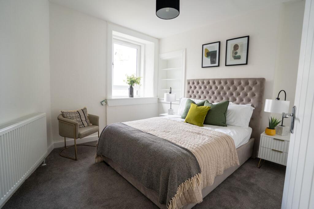 Main image of property: Broughton Road, Edinburgh, EH7