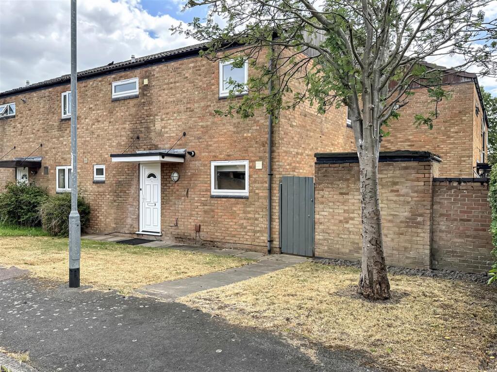 Main image of property: Trevone Place, Cambridge, CB1