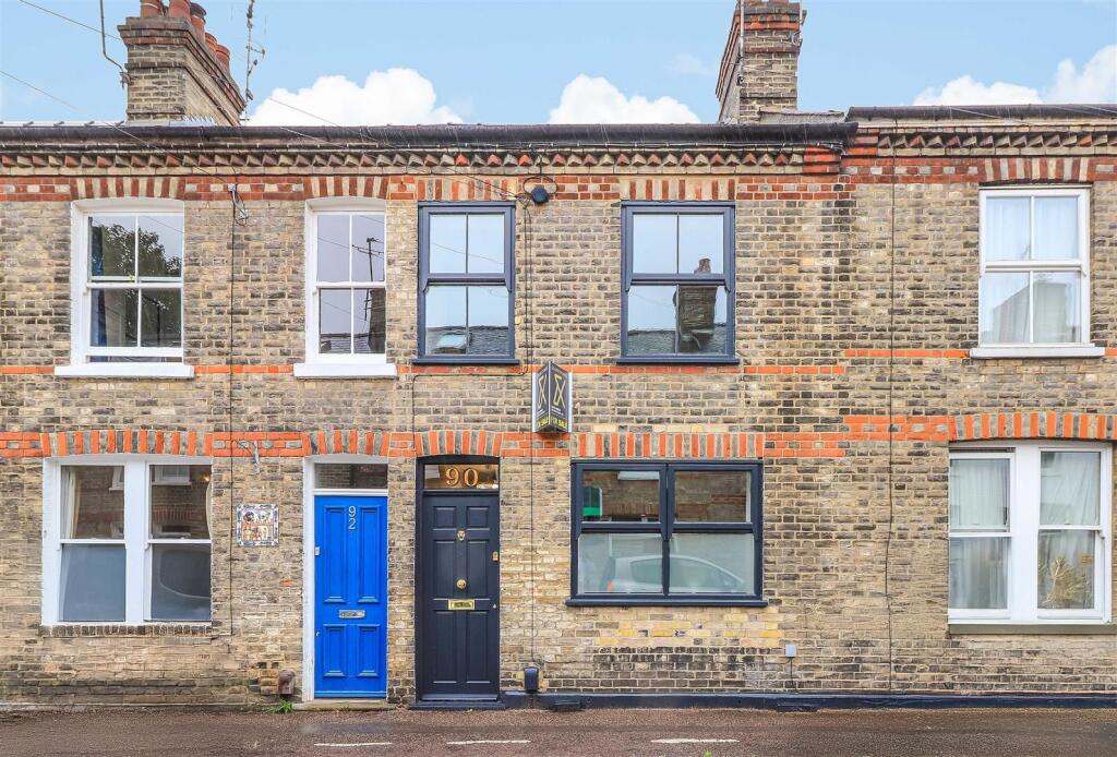 Main image of property: Thoday Street, Cambridge, CB1