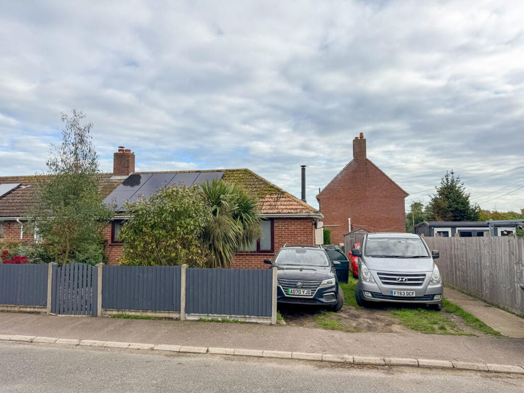 Main image of property: Newsons Avenue, Mutford, Beccles, NR34 7UN