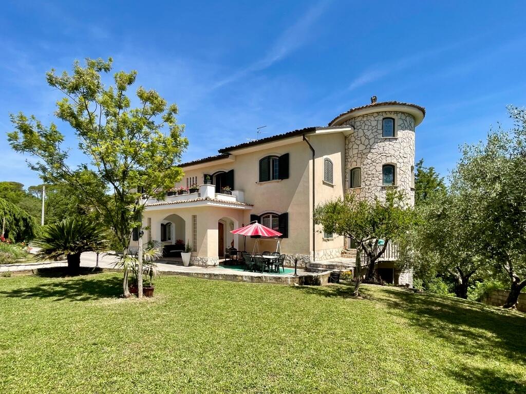 Main image of property: Casalvieri, Frosinone, Lazio