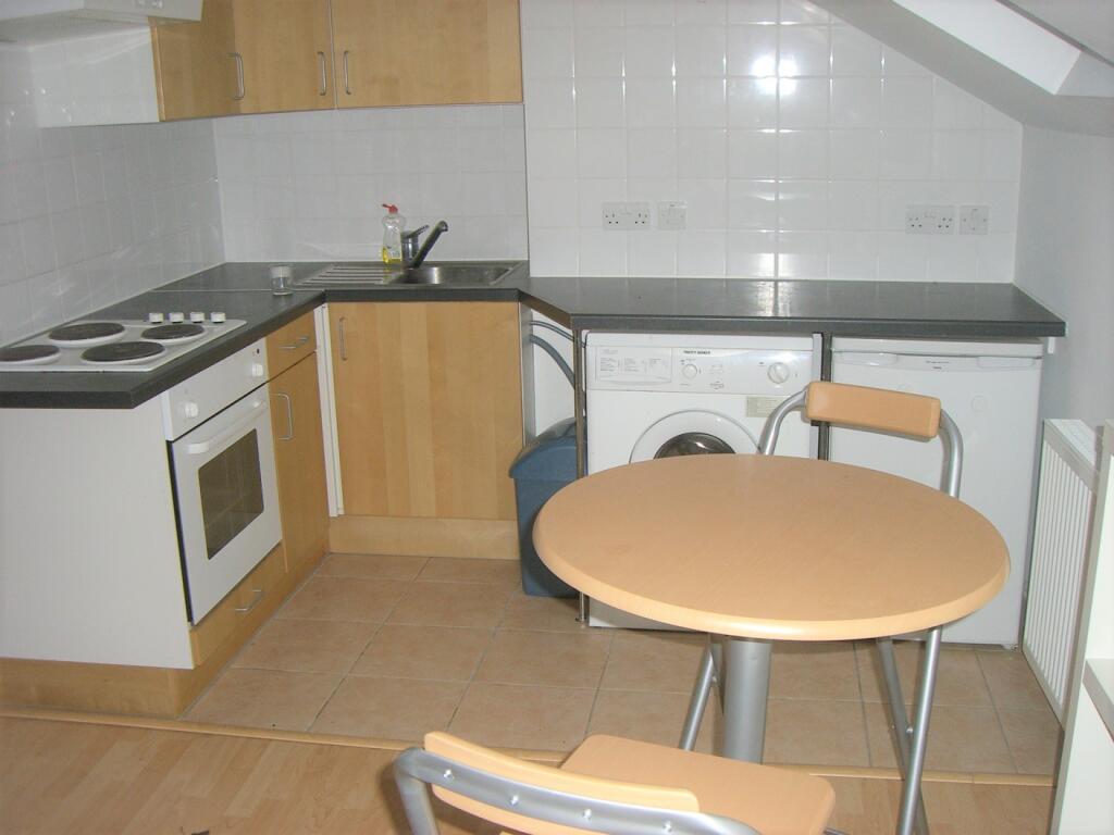 Main image of property: Flat 5, 11 Brudenell Road, LS6 1HA