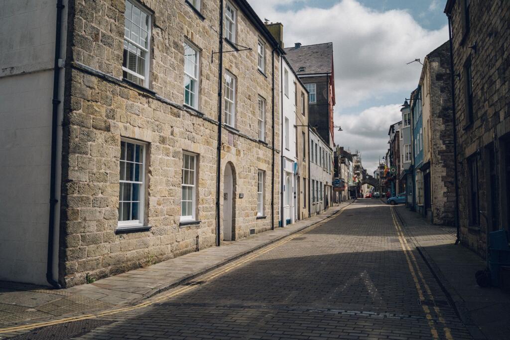 Main image of property: High Street, Plas Bowman, LL55
