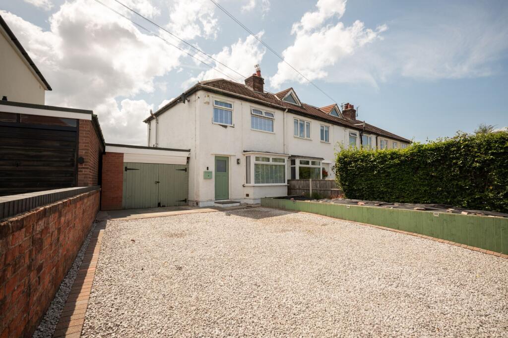 Main image of property: Mickering Lane, Aughton, L39