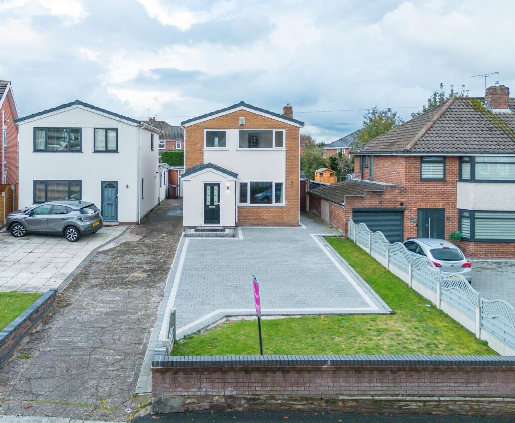 Main image of property: Liverpool Road, Lydiate, L31