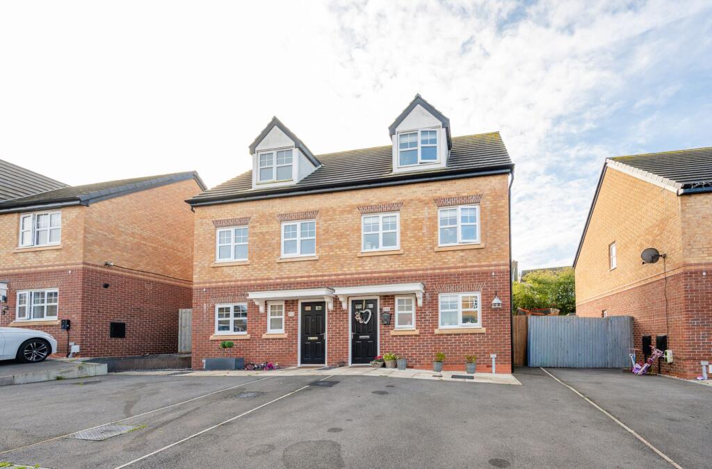 Main image of property: Jackfield Way, Skelmersdale, WN8