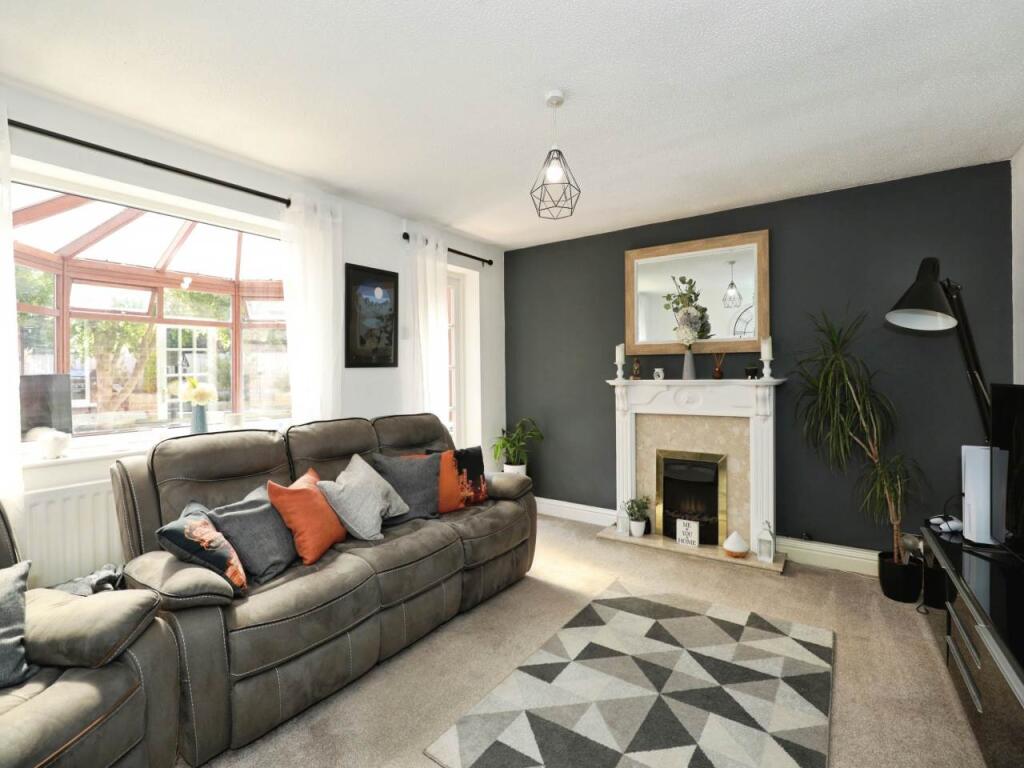 Main image of property: Hawthorne Close, Cheshire, 