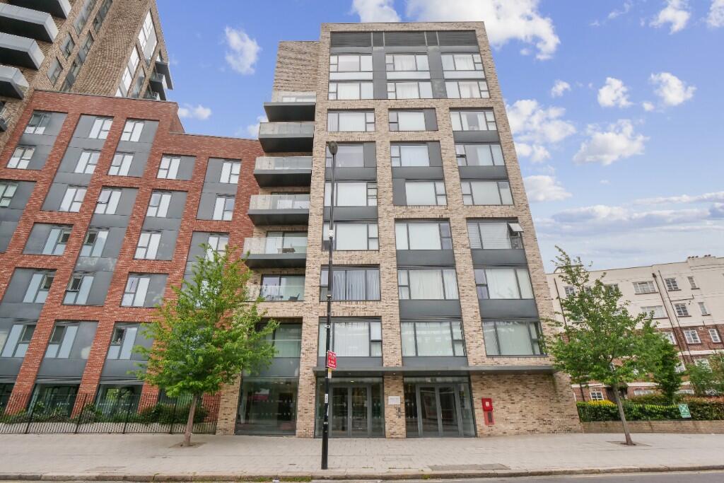 Main image of property: Cherry Orchard Road, Croydon, London, CR0