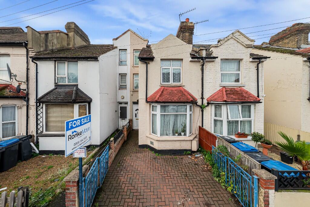 Main image of property: Bensham Lane, Croydon, London, CR7
