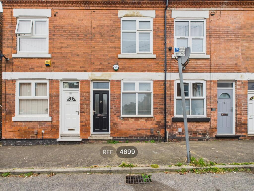 Main image of property: Woodville Road, Nottingham, NG5 2JS