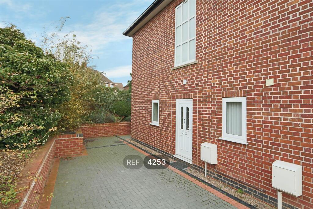 Main image of property: Archer Road, Nottingham, NG9 7EP