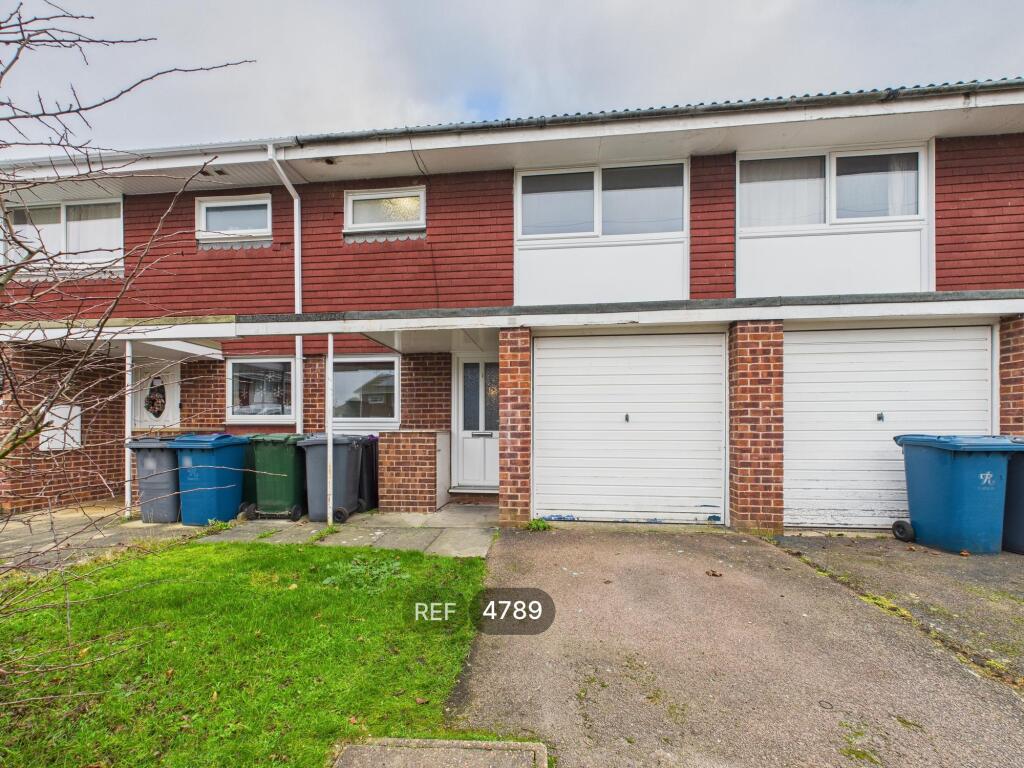Main image of property: Dale Close, West Bridgford, Nottingham, NG2 6LH