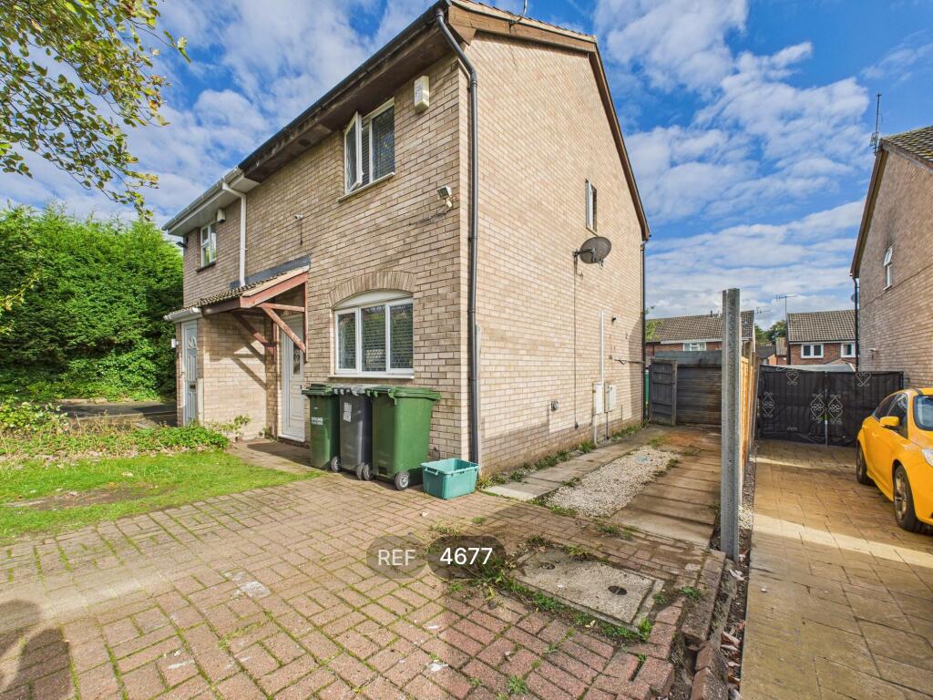 Main image of property: Stockdale Close, Warren Hill, Nottingham, NG5 9QB