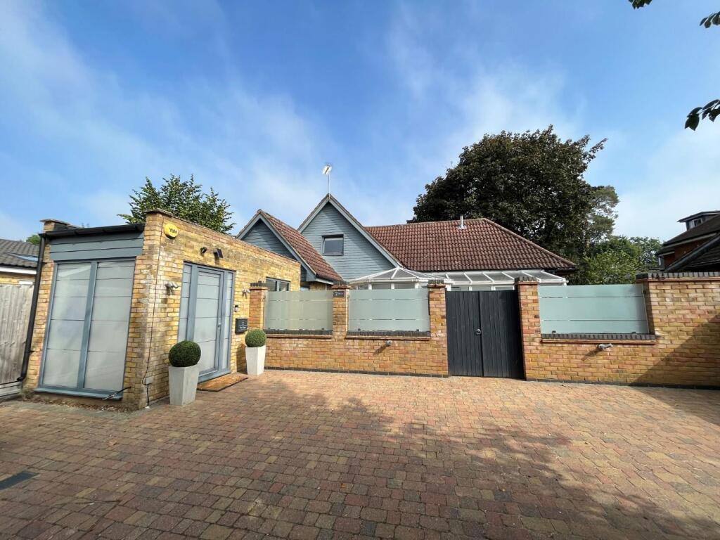Main image of property: The Close, Rectory Lane