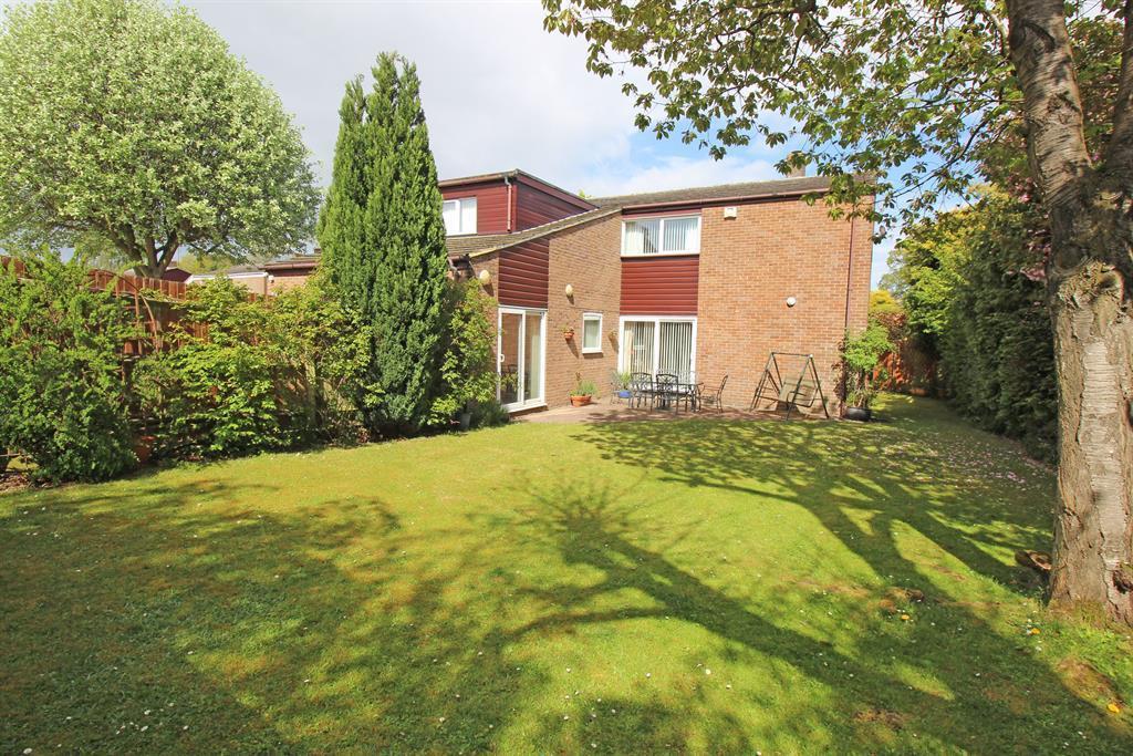 Main image of property: Whitney Drive, Old Town Stevenage, SG1 4BE