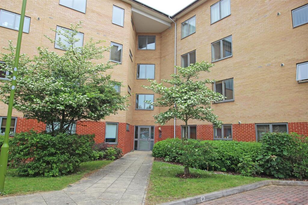 Main image of property: Kilby Road, Stevenage, SG1