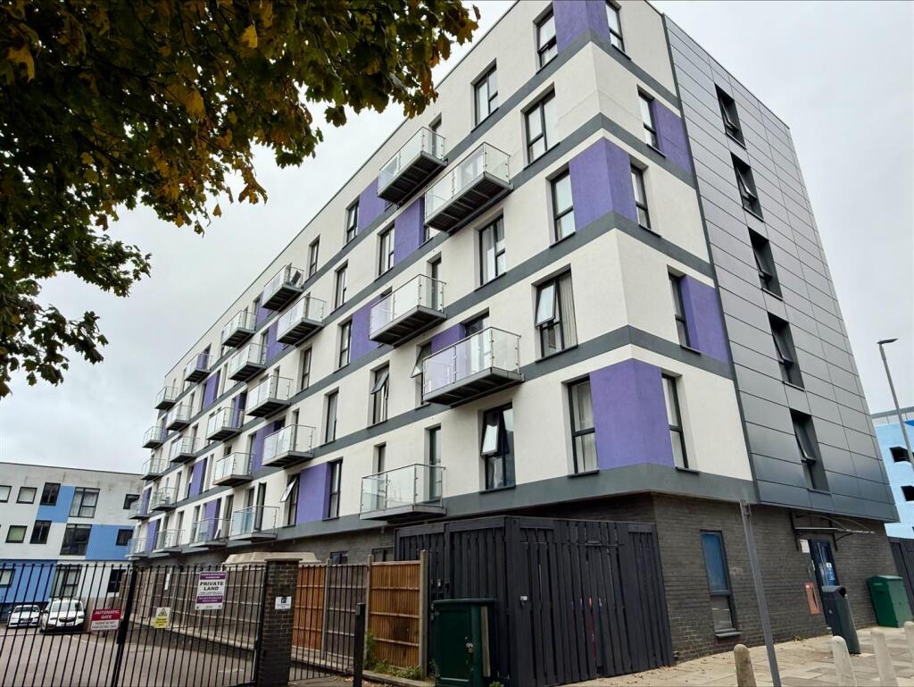 Main image of property: Swingate, Stevenage, SG1