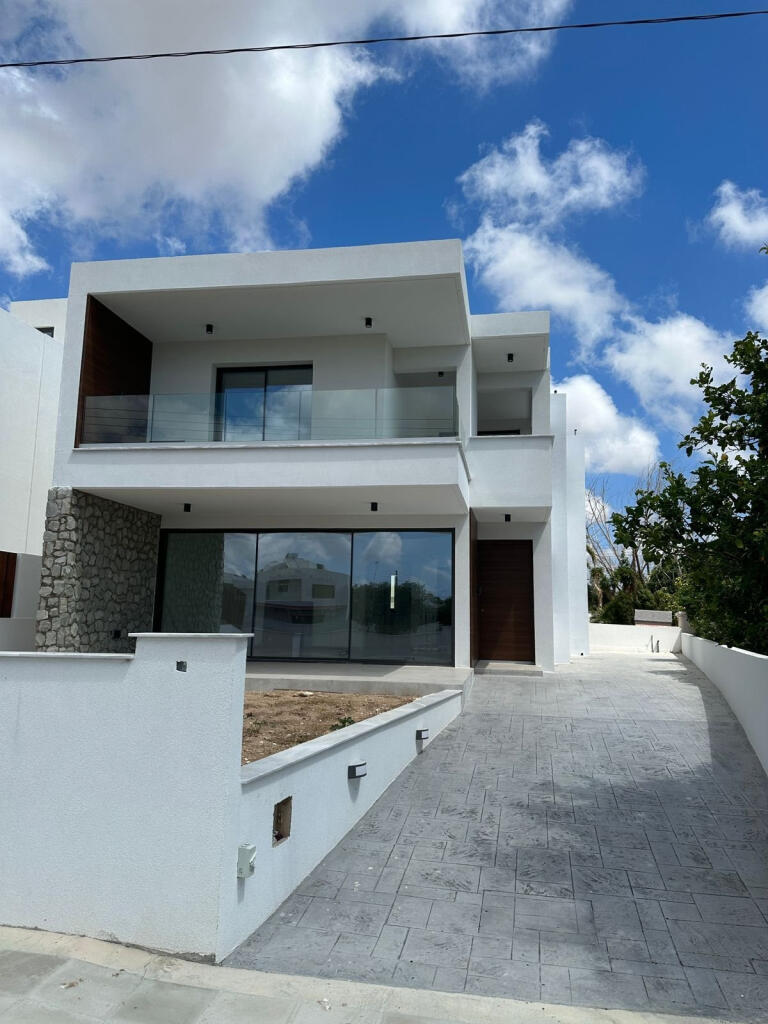 Main image of property: Paphos, Geroskipou