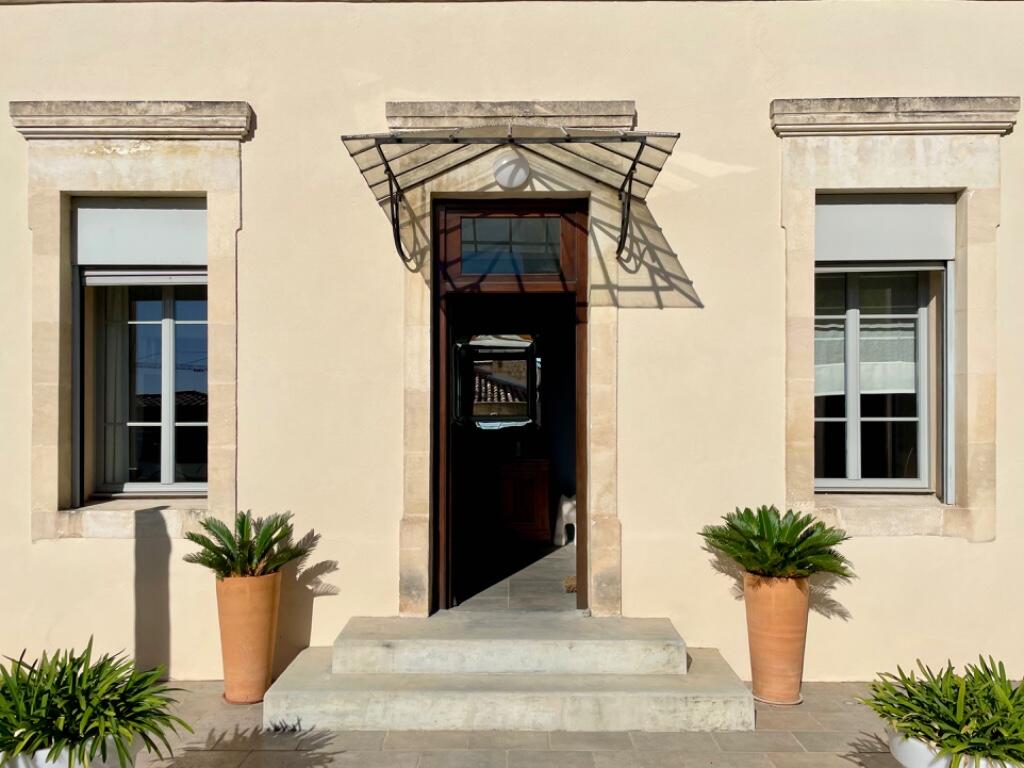 Main image of property: Nîmes, Gard, Languedoc-Roussillon