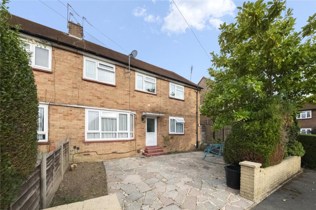 Main image of property: Broadwater Gardens, Harefield, Uxbridge, UB9