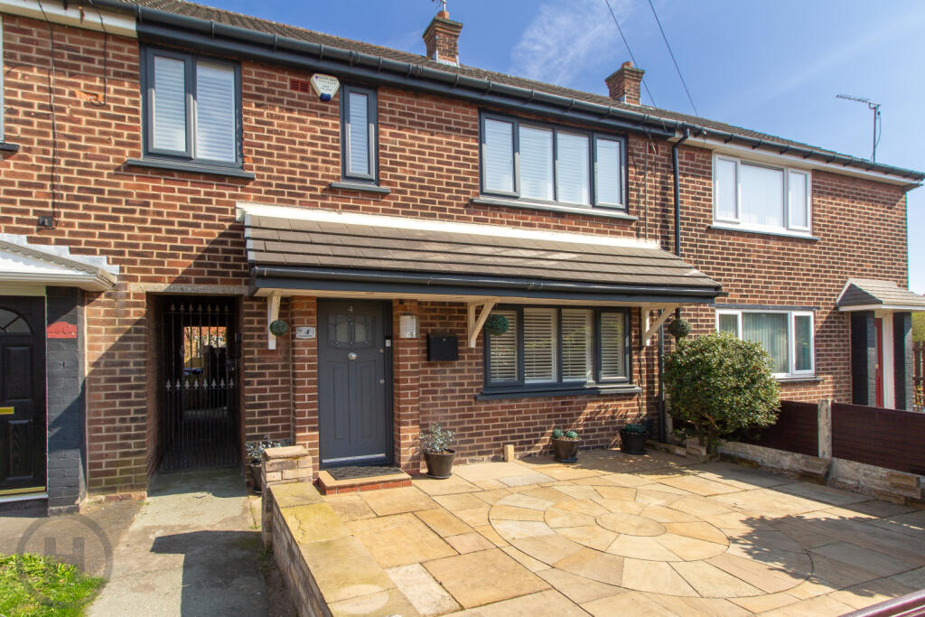 Main image of property: Somerset Avenue, Tyldesley, Manchester, Greater Manchester, M29 8LQ