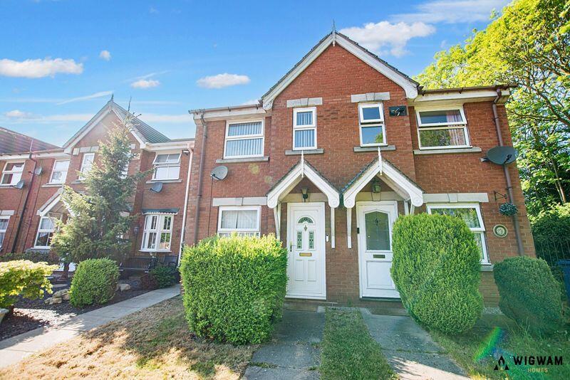 Main image of property: Hellyers Court, Hull, HU4