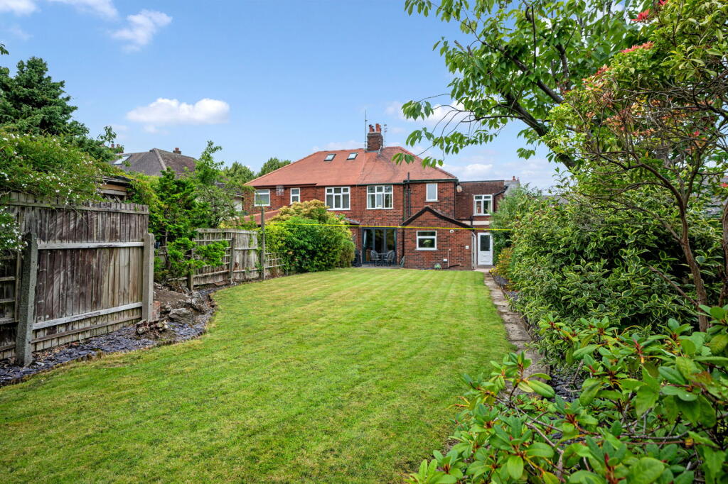 Main image of property: Victoria Road, Poulton-le-fylde, FY6 7JA