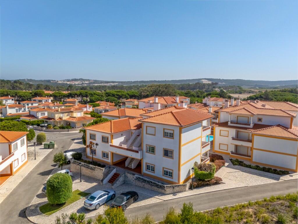Main image of property: Praia del Rey, Estremadura