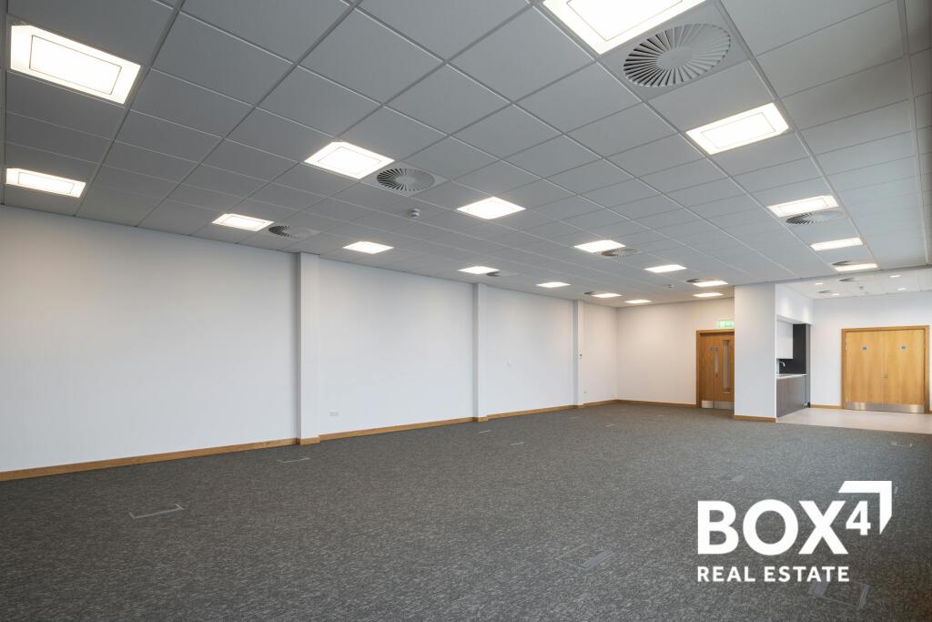 _DLP2309 Unit B38 David Lee Photography Ltd.jpg