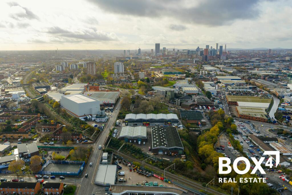 Box4 Long Acre November 2025 Photoscouk 1.JPG