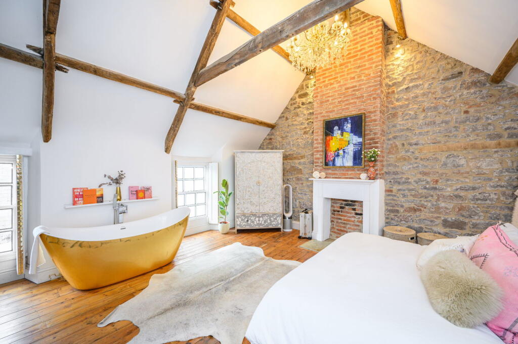 Main image of property: Griffin House, Chepstow