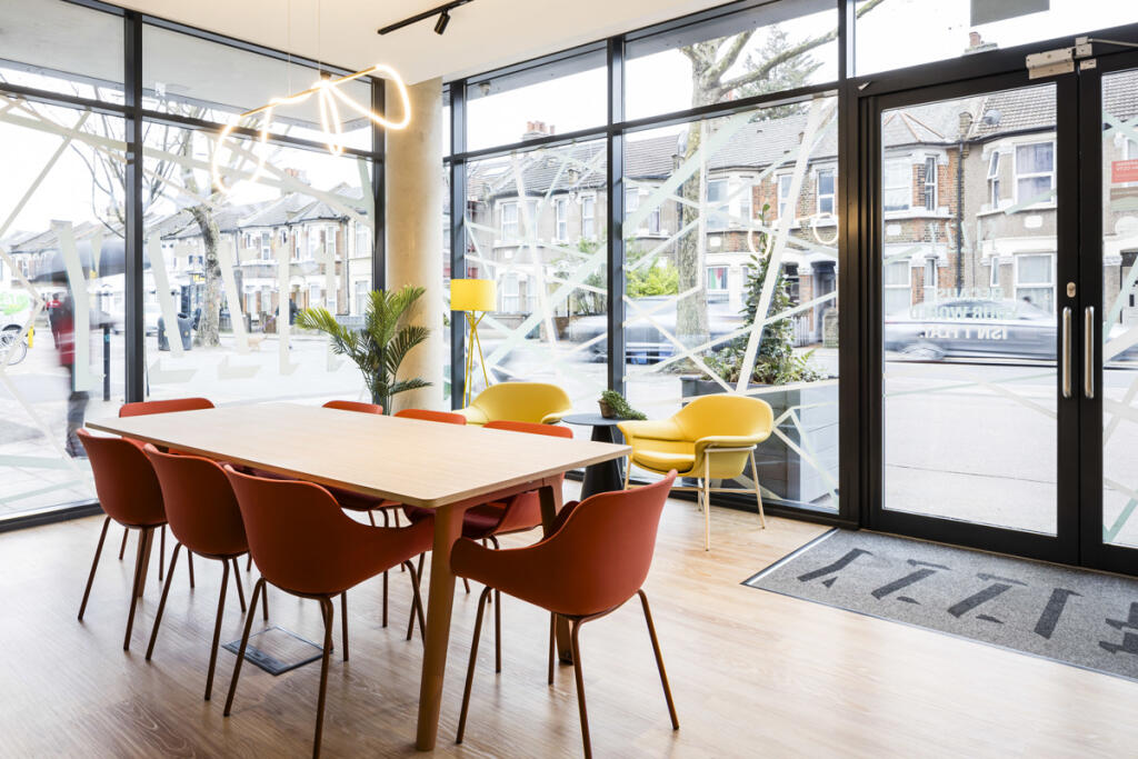 Main image of property: Fizzy Walthamstow, 5D Blackhorse Lane, Walthamstow, E17 6DS