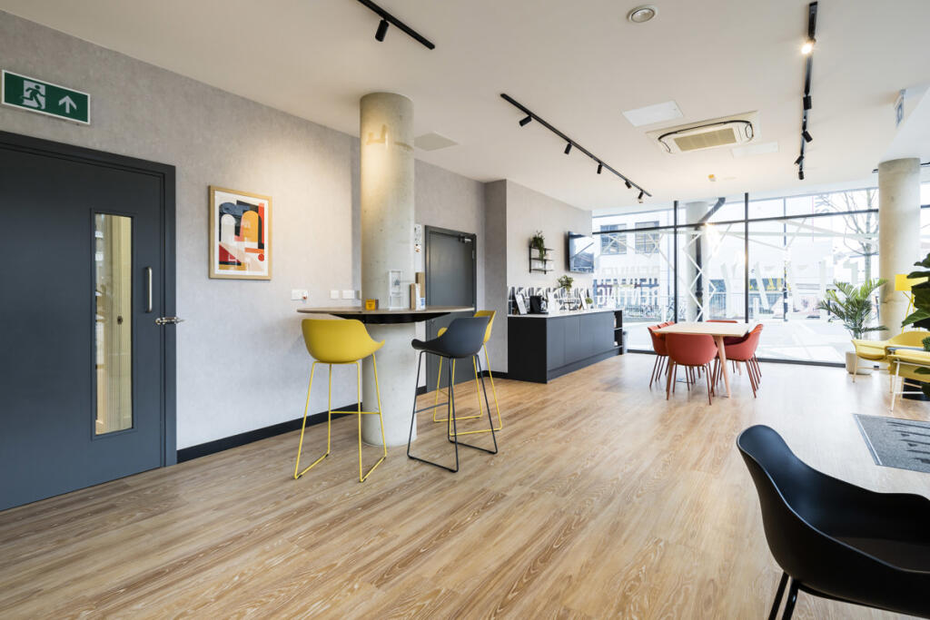 Main image of property: Fizzy Walthamstow, 5D Blackhorse Lane, Walthamstow, E17 6DS