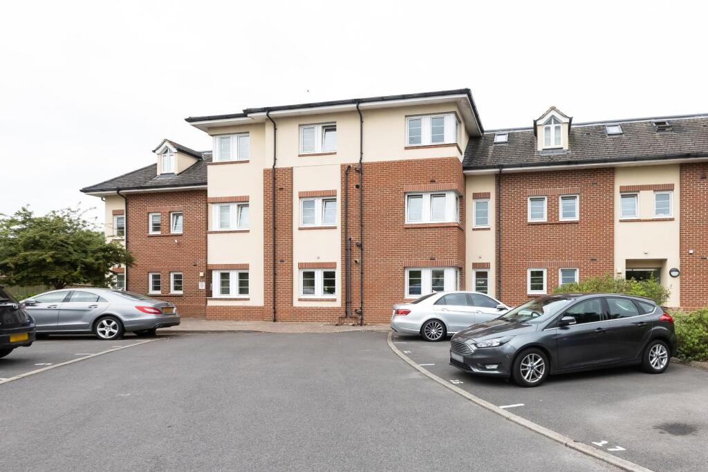 Main image of property: KIDLINGTON EPC RATING C